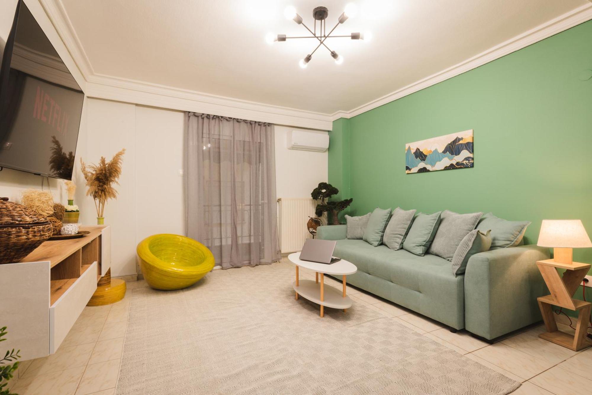Stylish W Jacuzzi, 5 Min To White Tower * Salonic