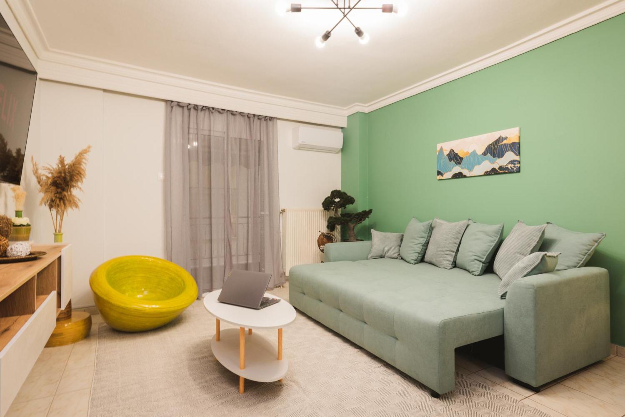 Stylish W Jacuzzi, 5 Min To White Tower Salonic